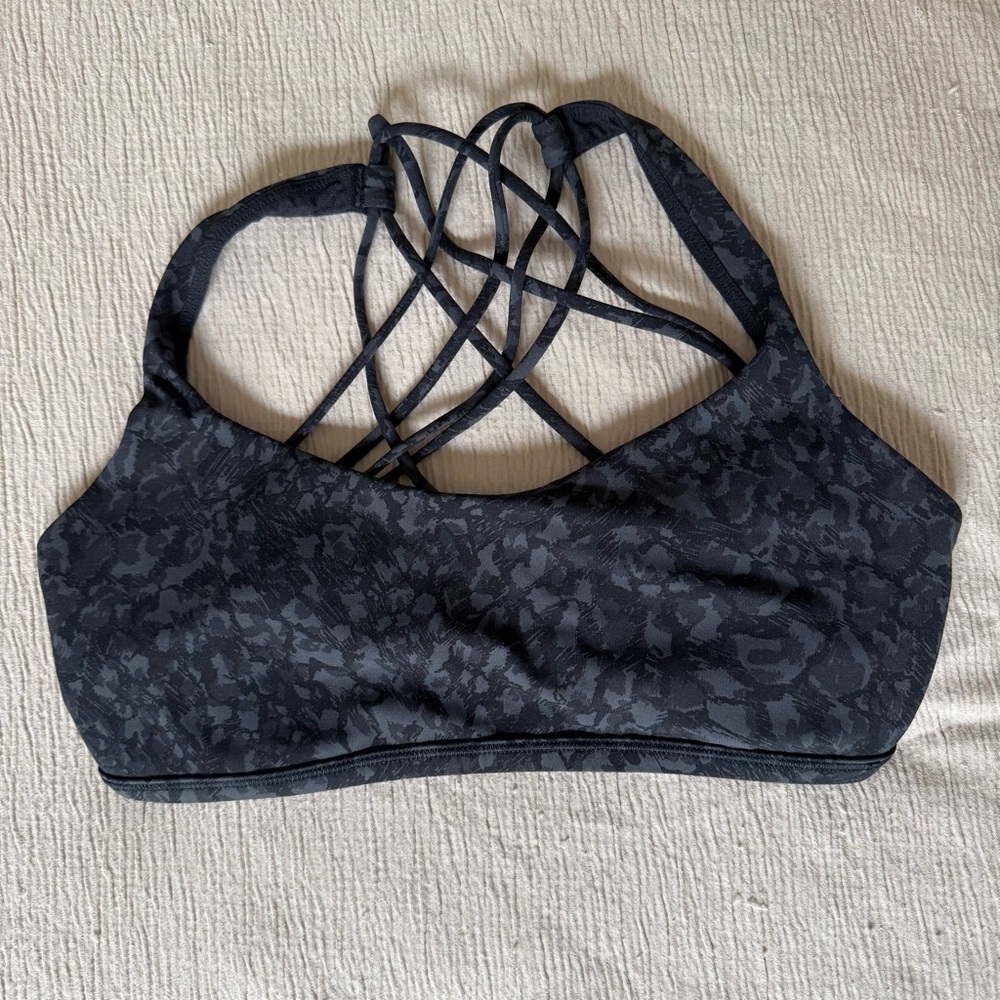 lululemon athletica Sports Bra